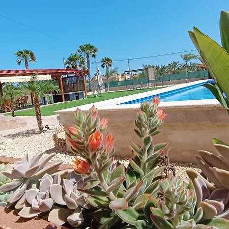 Villa Campo Y Mar Derramador