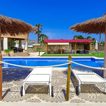 Campo Y Mar Villa Derramador